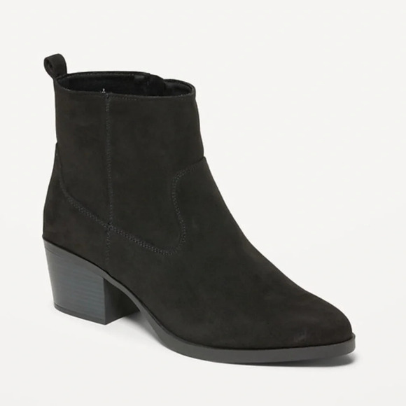 OLD NAVY Faux Suede Western Ankle Boots in Blackjack - Picture 1 of 14